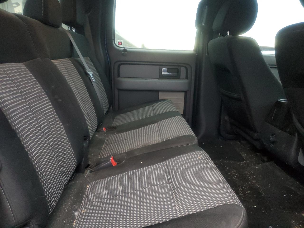 2014 Ford F-150 - Image 11