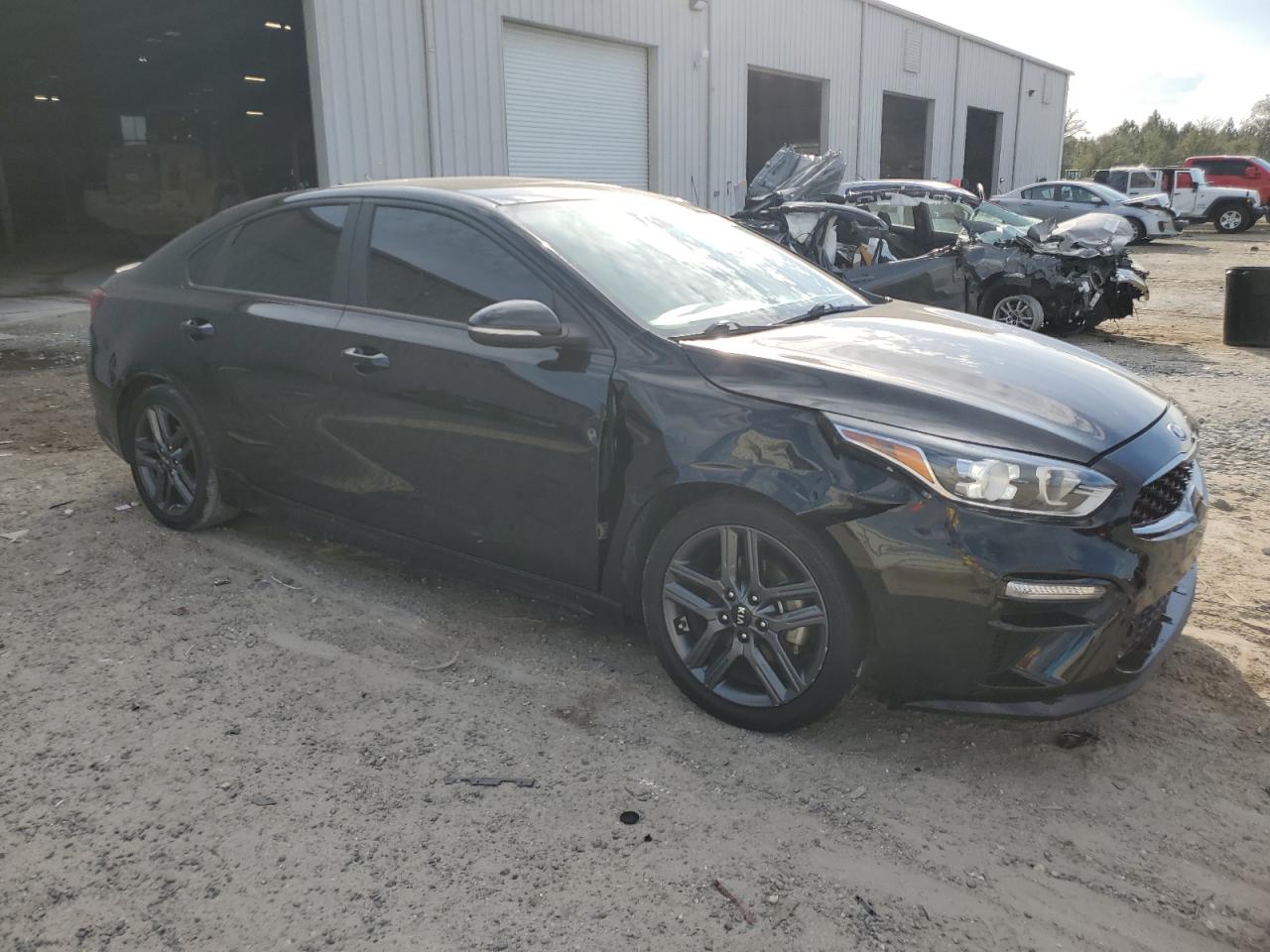 2020 Kia Forte - Image 4