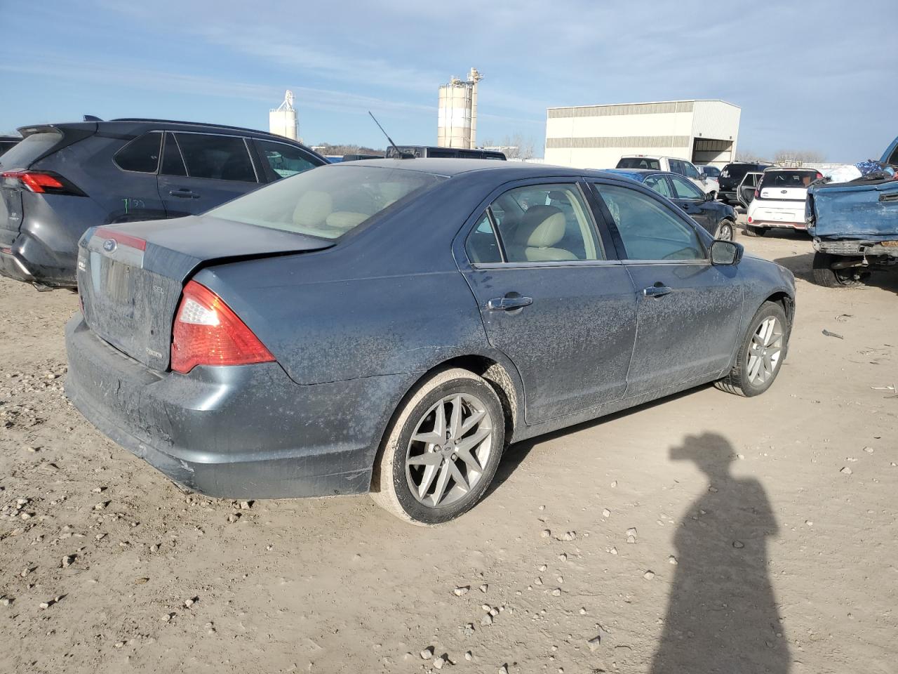 2011 Ford Fusion - Image 3