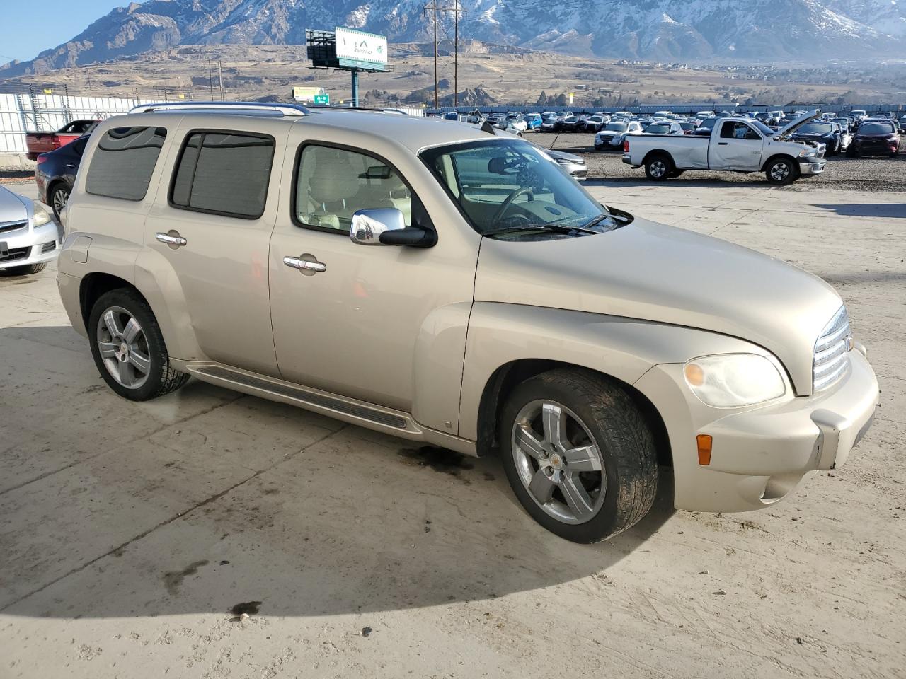 2009 Chevrolet HHR - Image 4