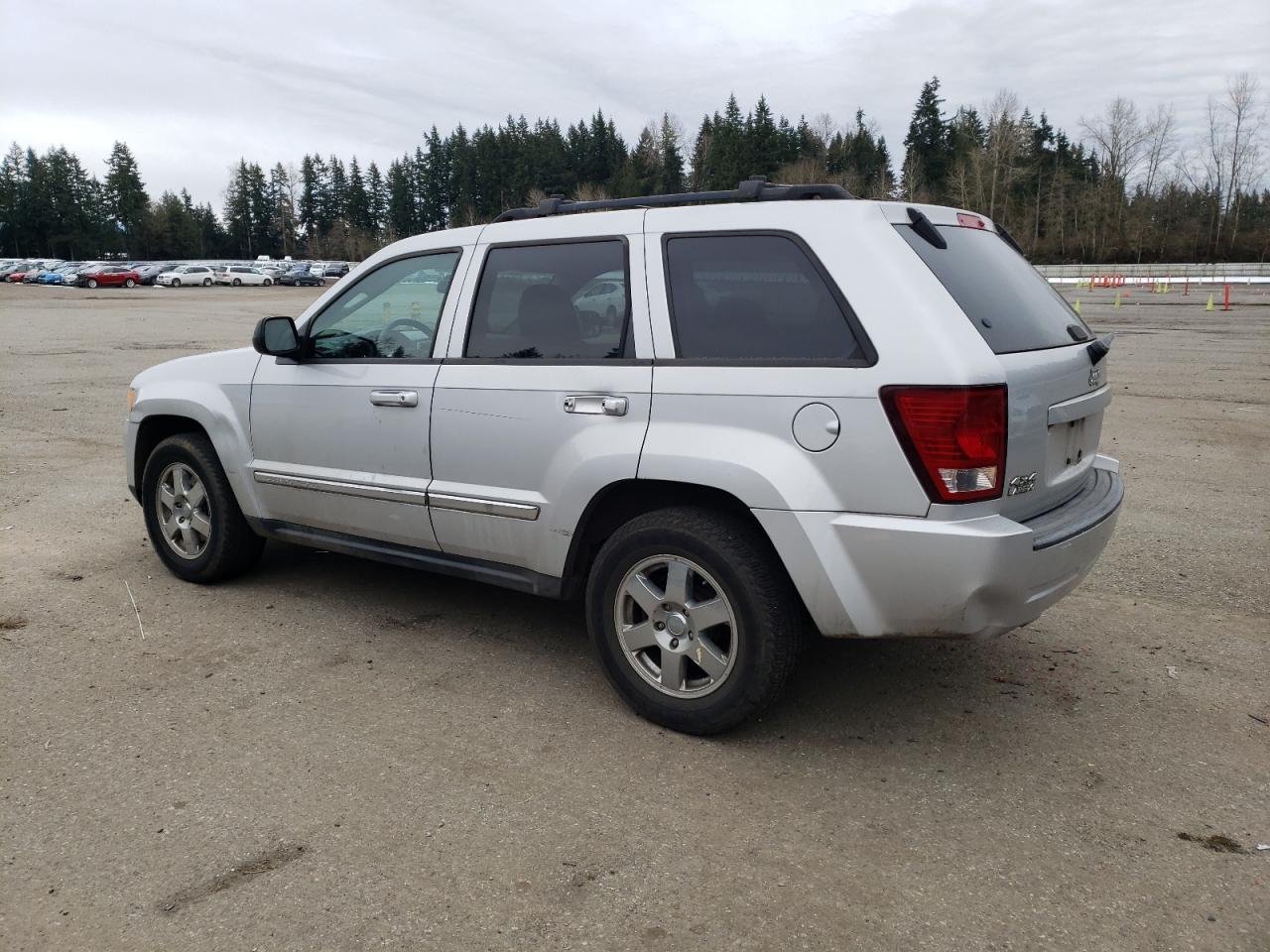 2010 Jeep Grand Cherokee - Image 2