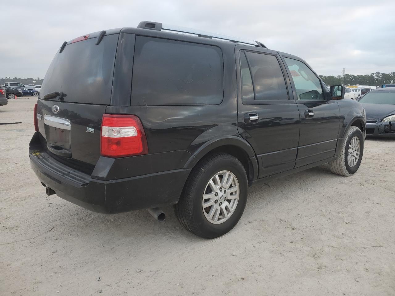 2012 Ford Expedition - Image 3