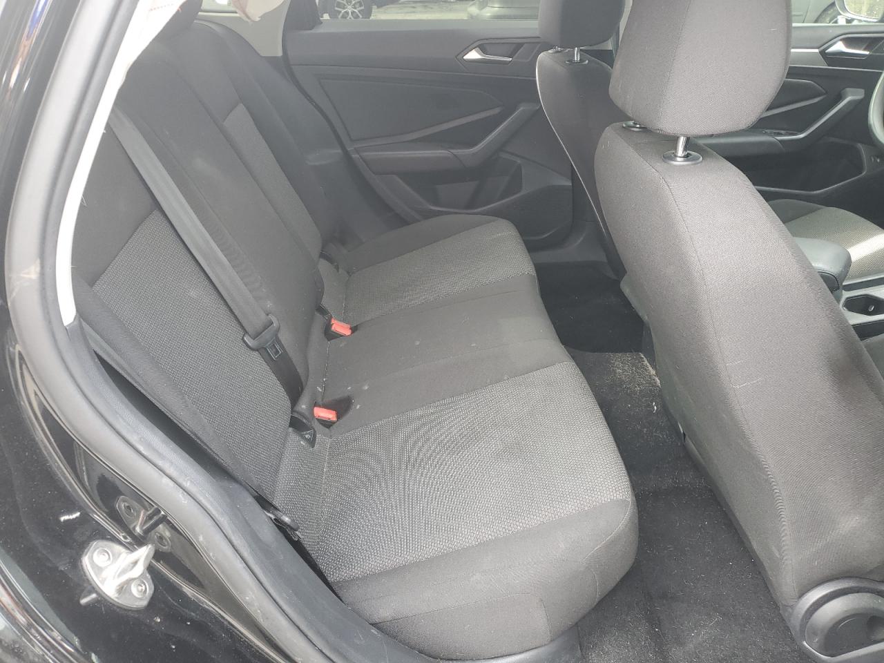 2019 Volkswagen Jetta - Image 10