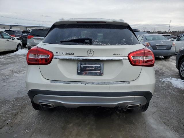  MERCEDES-BENZ GLA-CLASS 2016 White