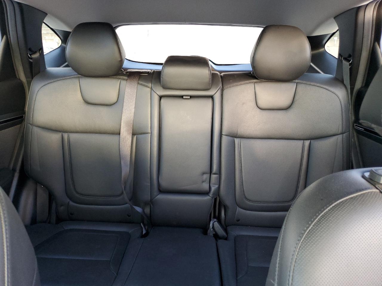 2022 Hyundai Tucson - Image 10