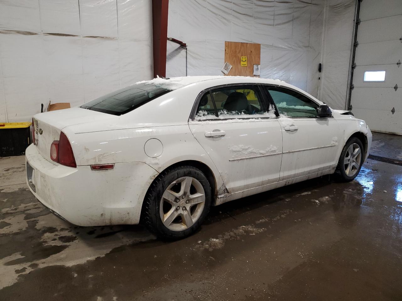 2010 Chevrolet Malibu - Image 3