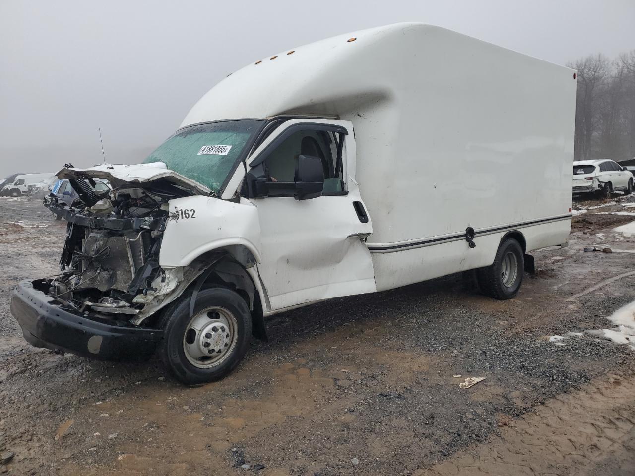 2016 Chevrolet Express - Image 1