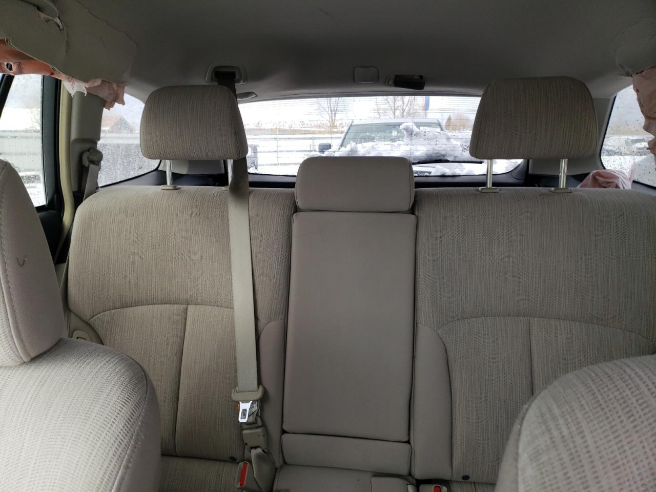 2014 Subaru Outback - Image 10