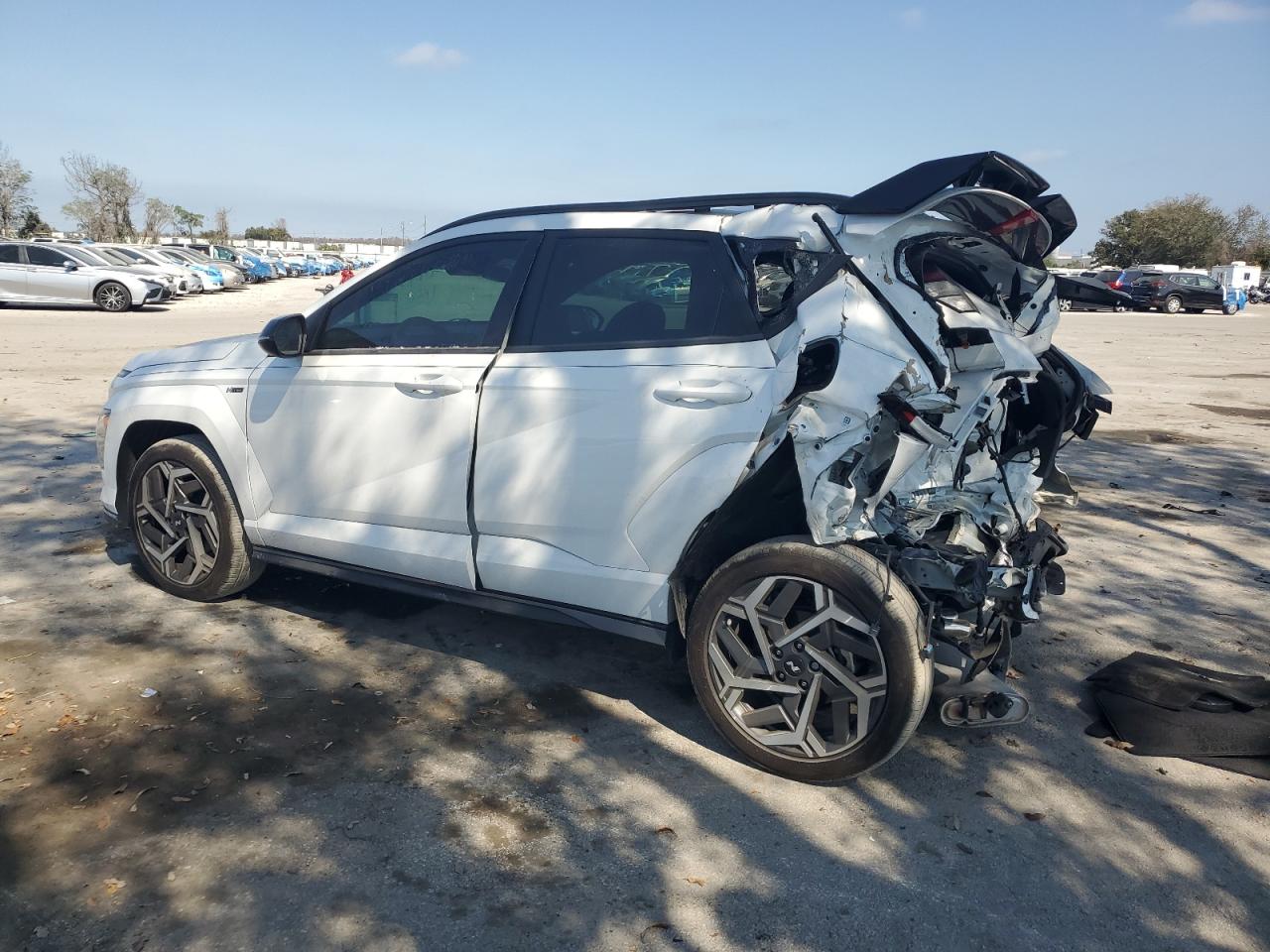2024 Hyundai Kona - Image 2