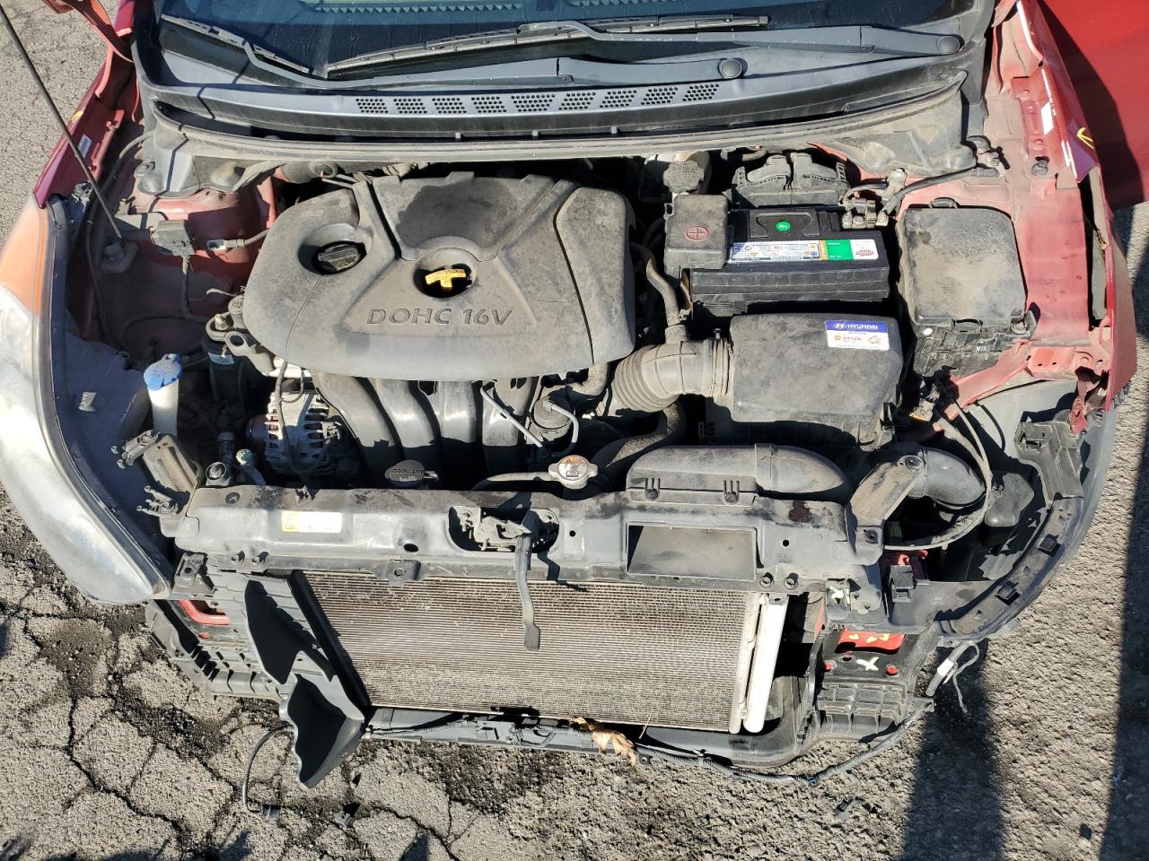 2013 Hyundai Elantra - Image 11