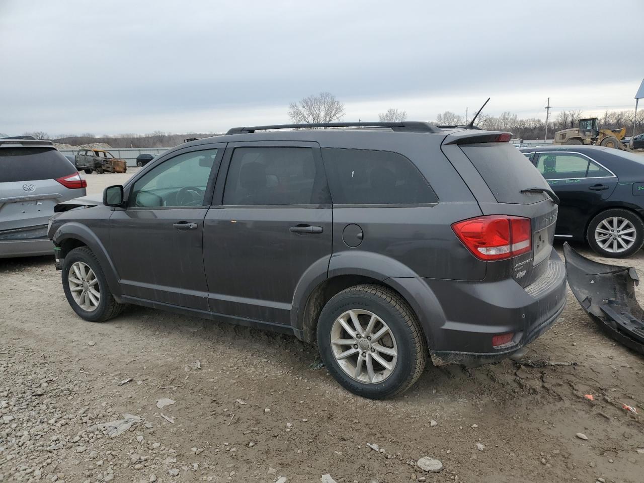 2015 Dodge Journey - Image 2