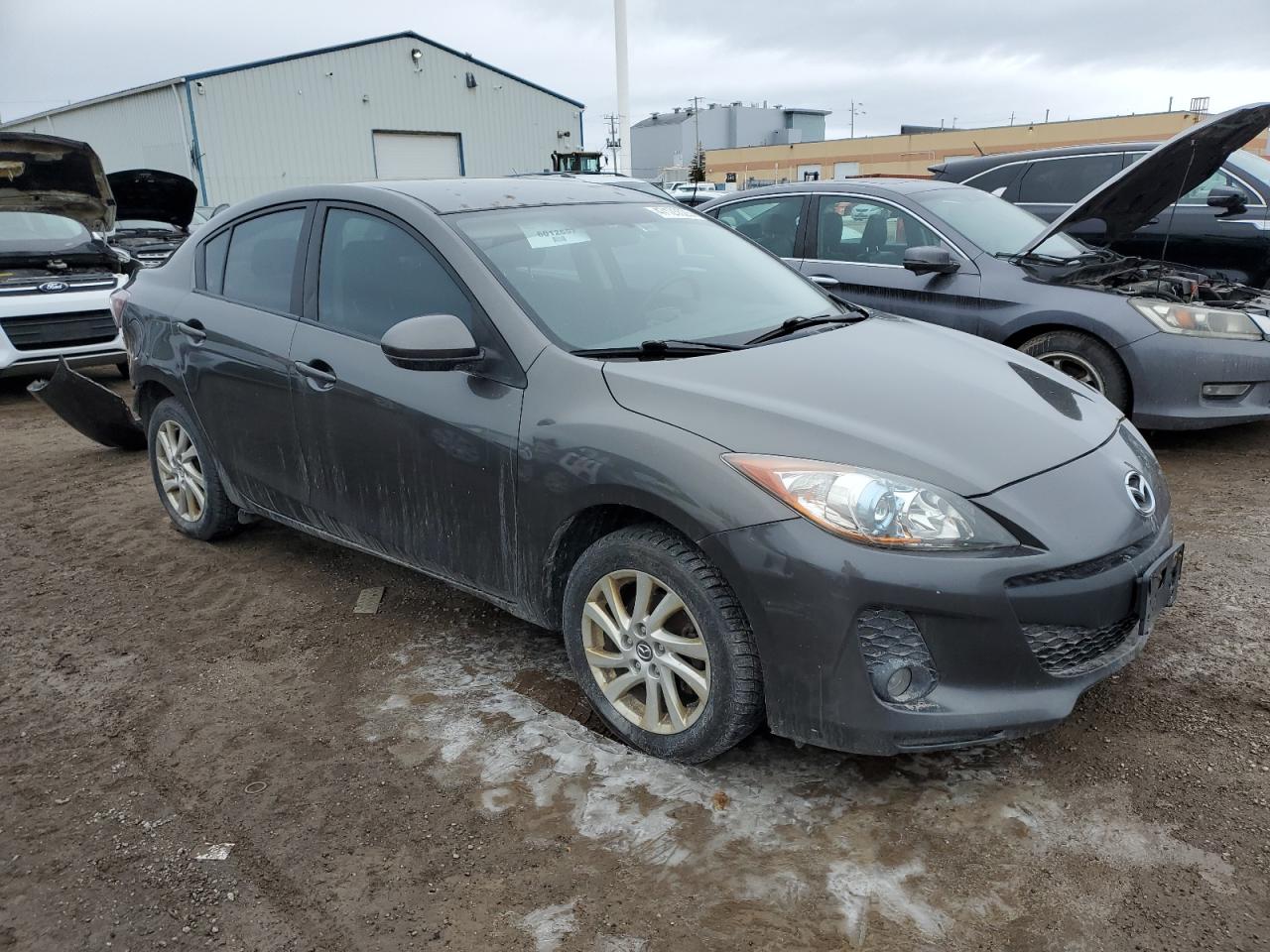 2013 Mazda 3 - Image 4