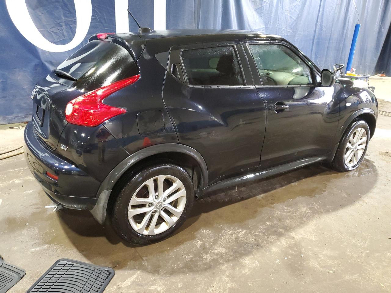 2011 Nissan Juke - Image 3