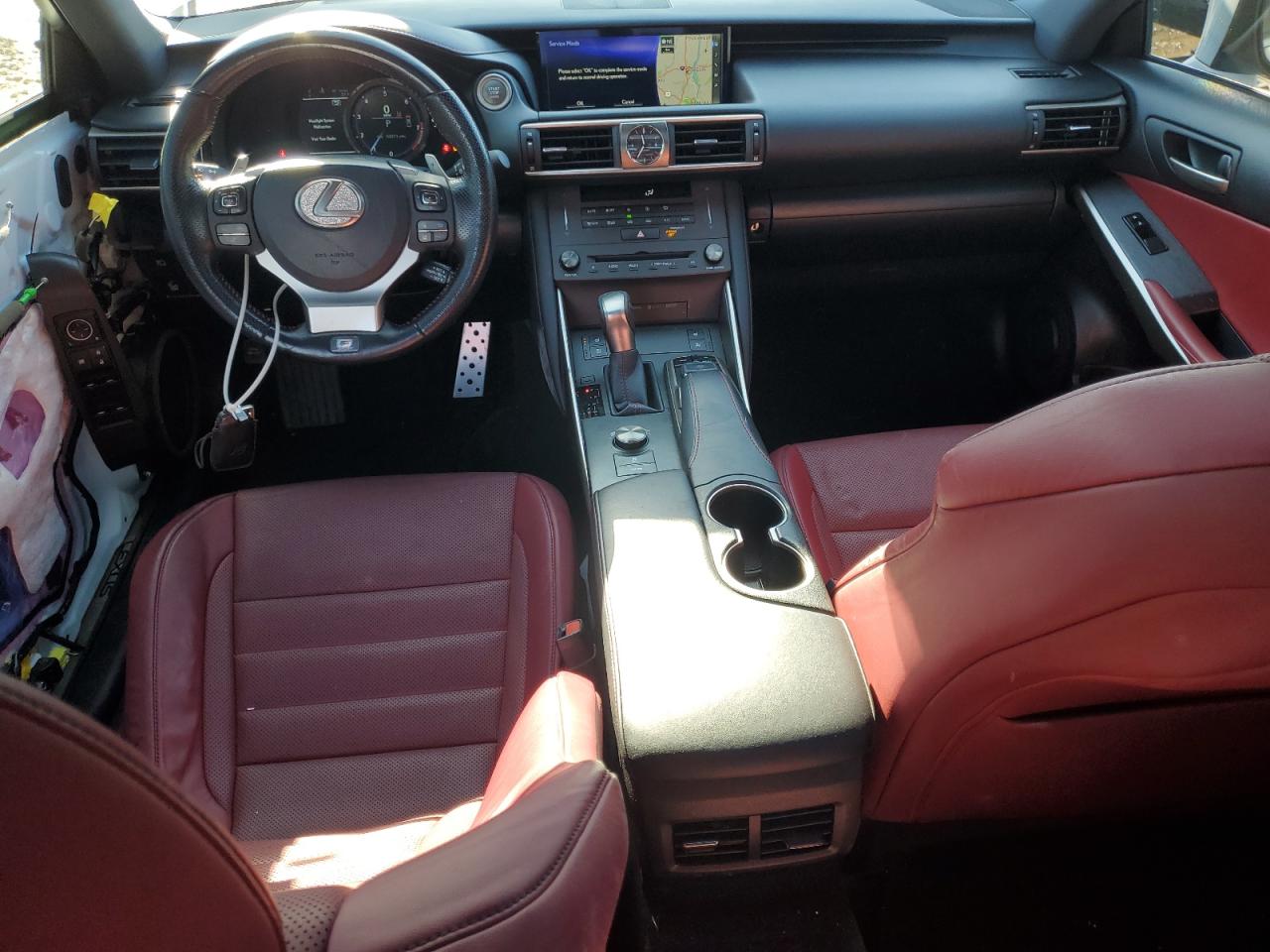 2019 Lexus IS - Image 8