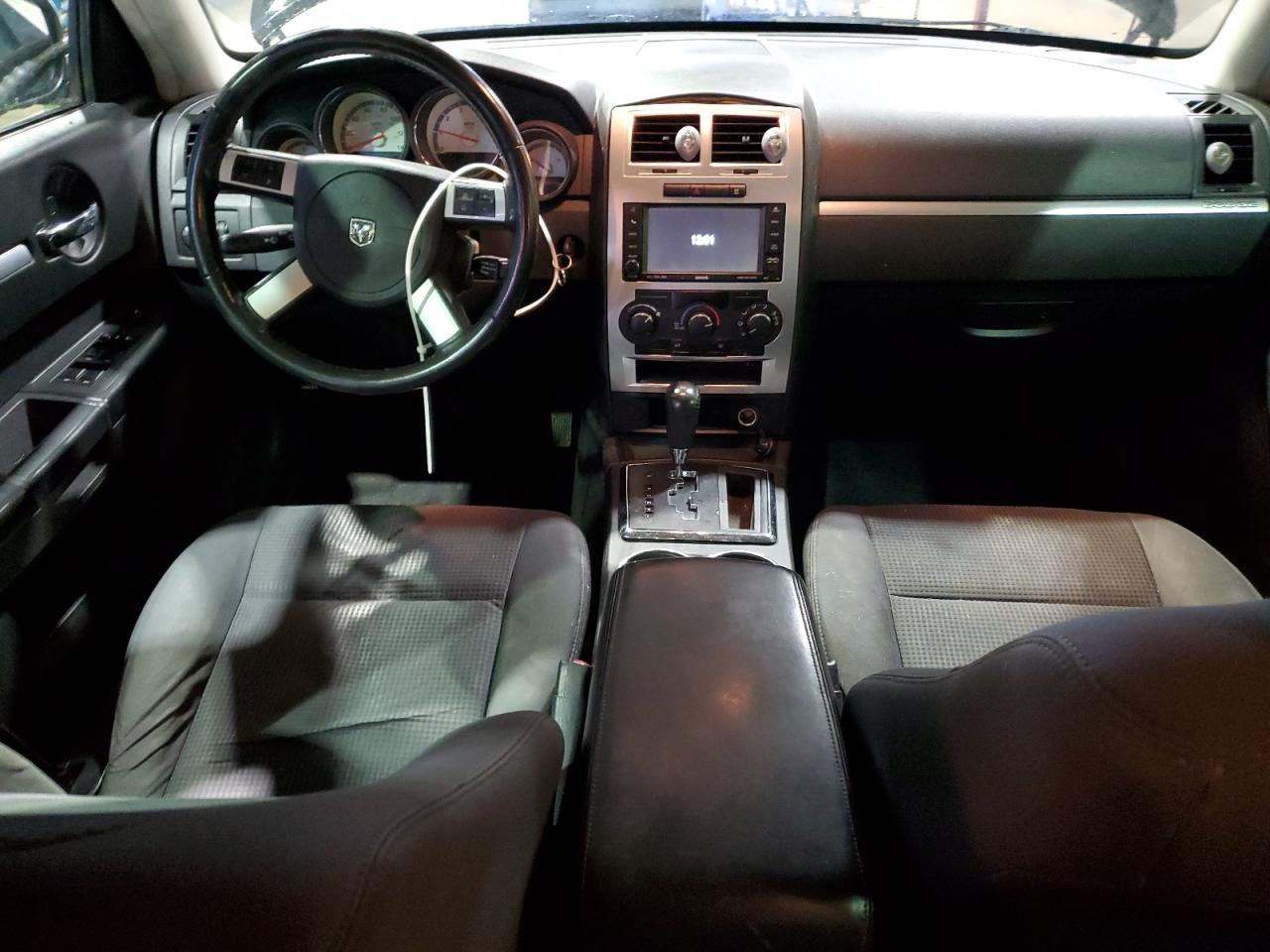 2010 Dodge Charger - Image 8