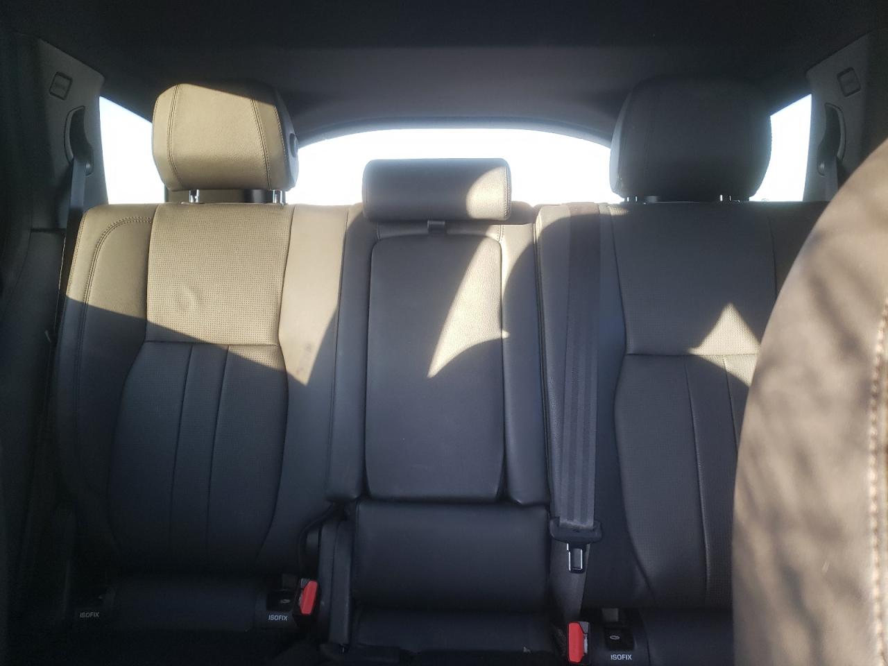 2019 Land Rover Discovery - Image 10