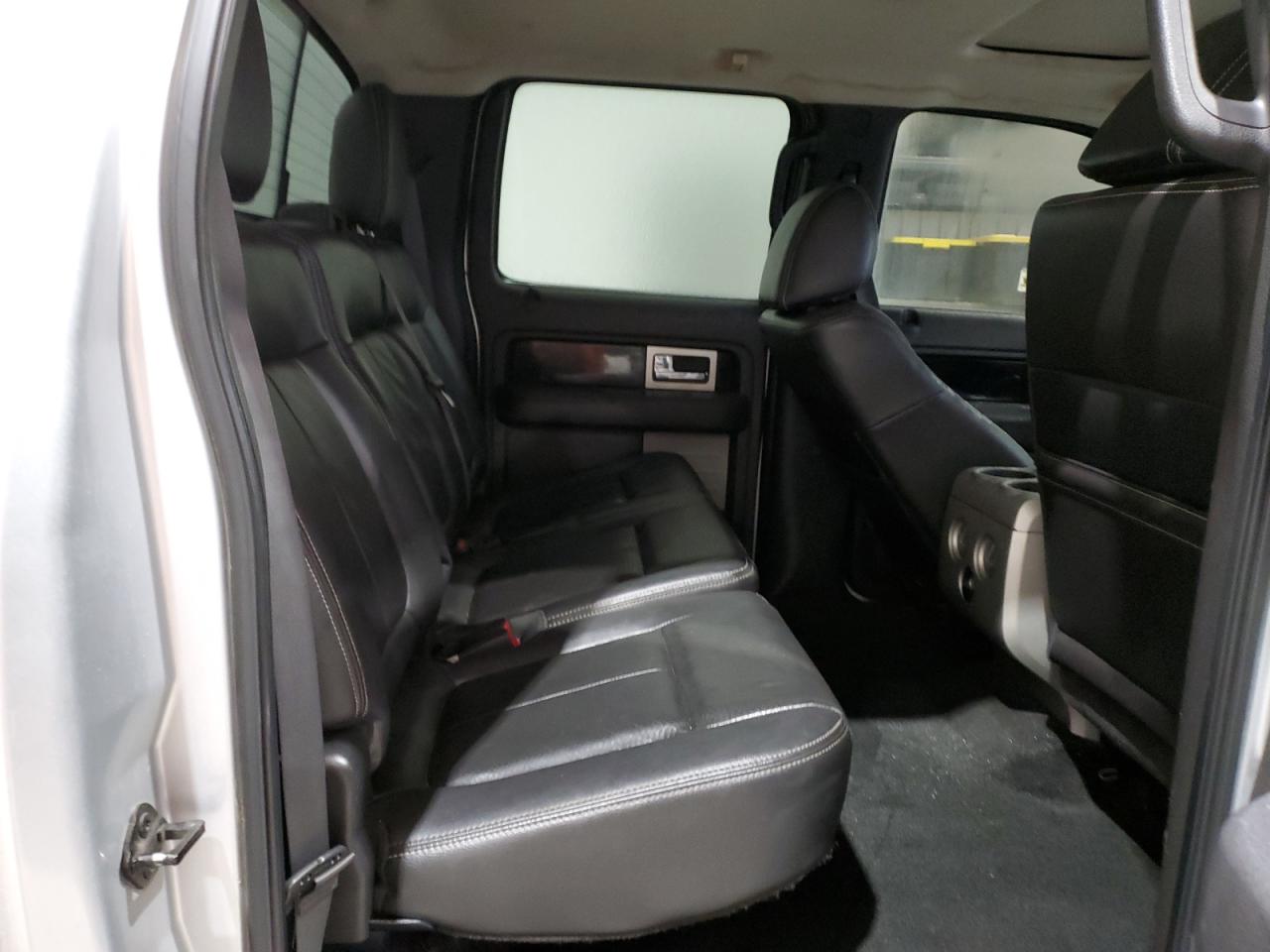 2010 Ford F-150 - Image 11
