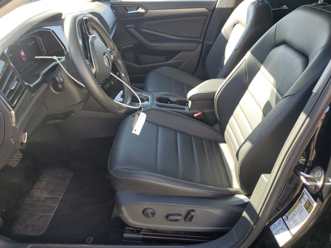 2021 Volkswagen Jetta - Image 7