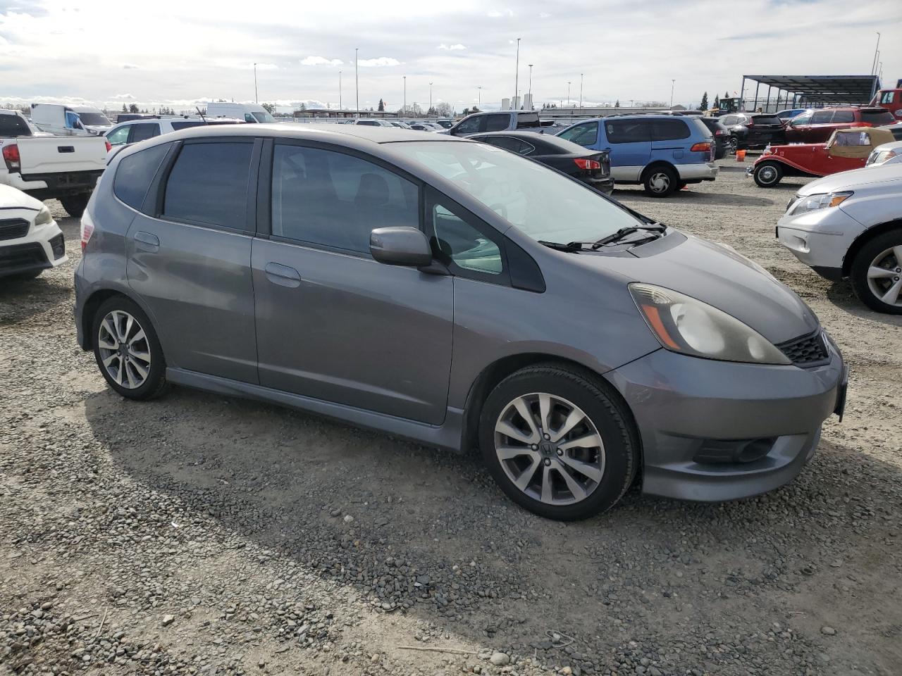2013 Honda Fit - Image 4