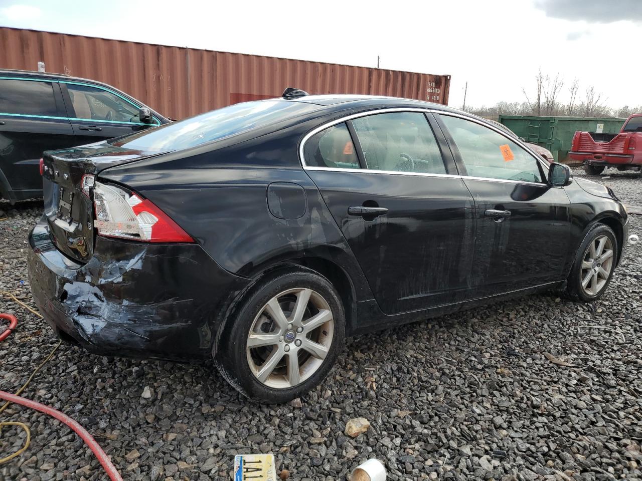2016 Volvo S60 - Image 3