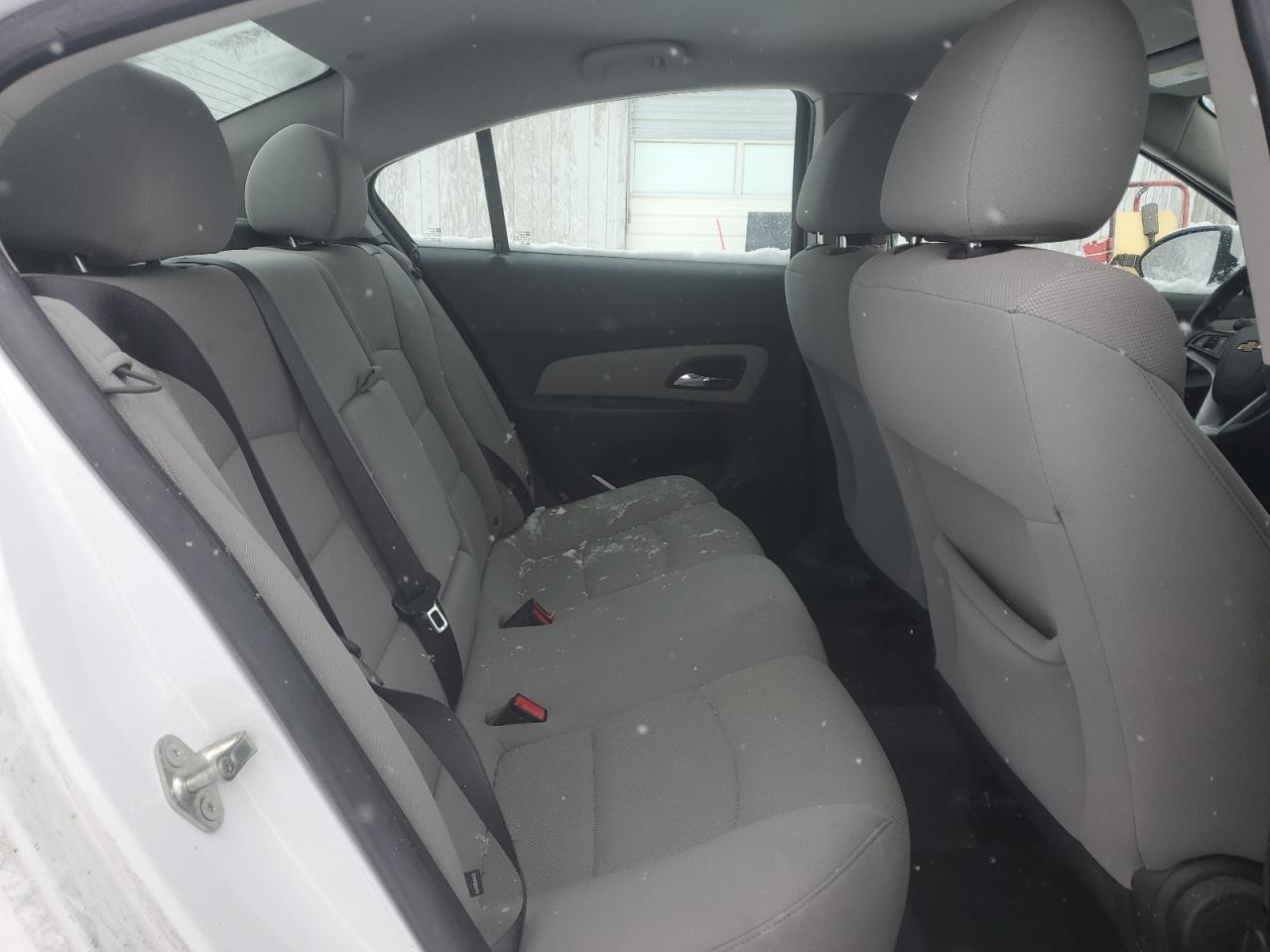 2012 Chevrolet Cruze - Image 10