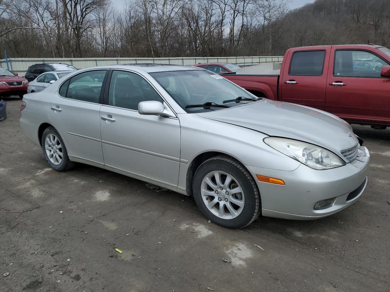 2002 Lexus ES - Image 4