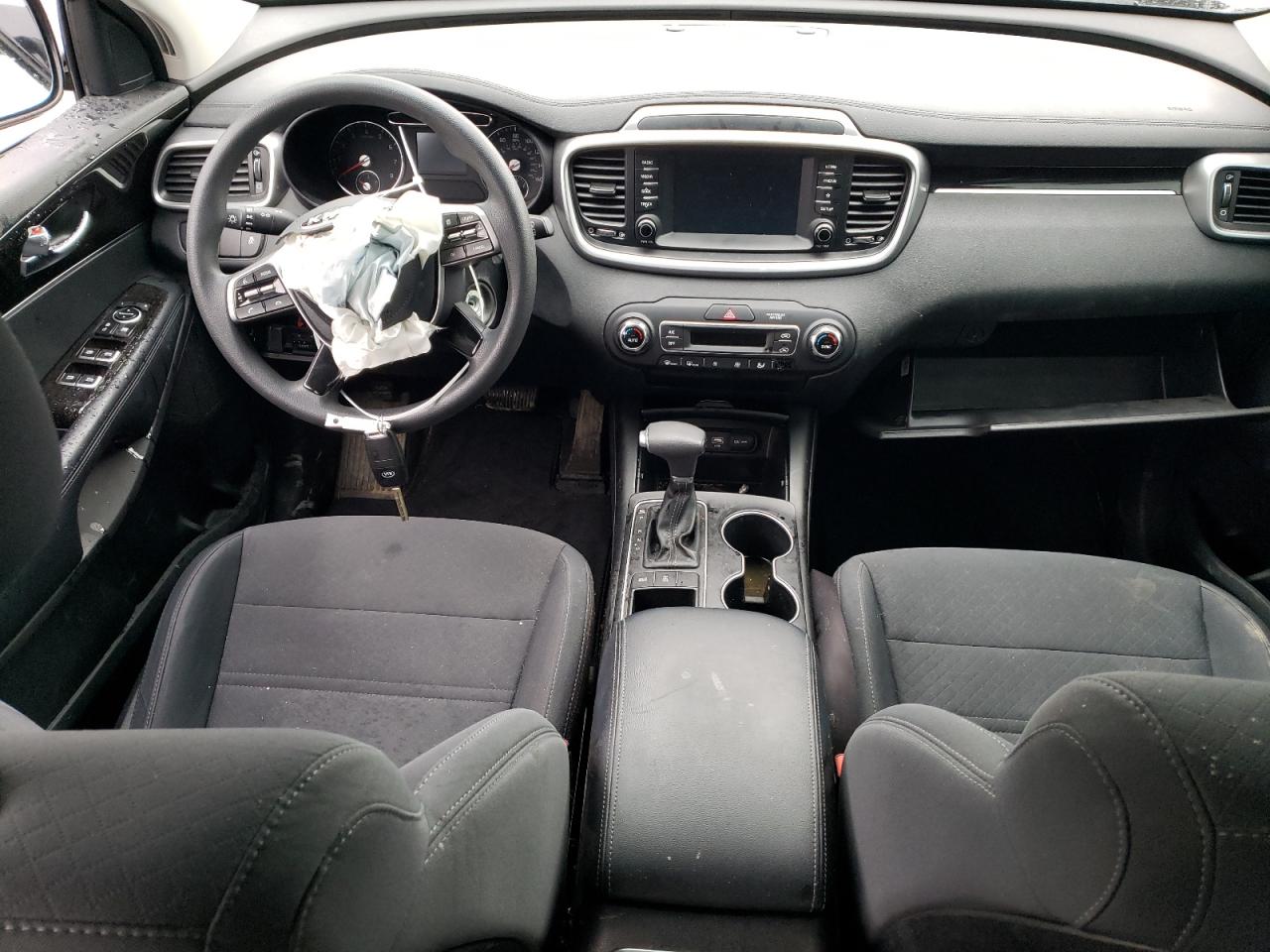 2019 Kia Sorento - Image 8