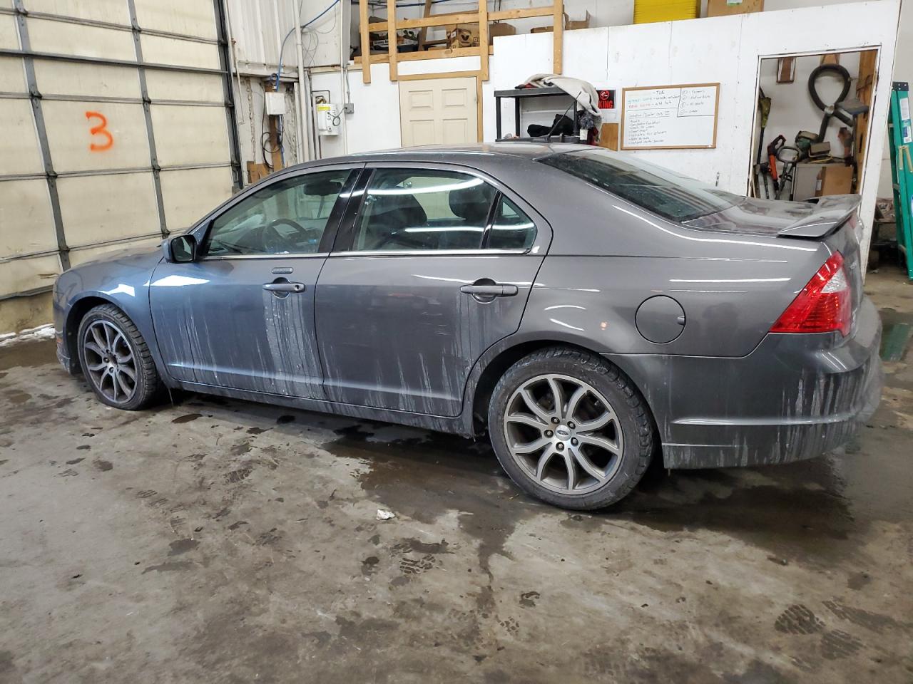 2011 Ford Fusion - Image 2