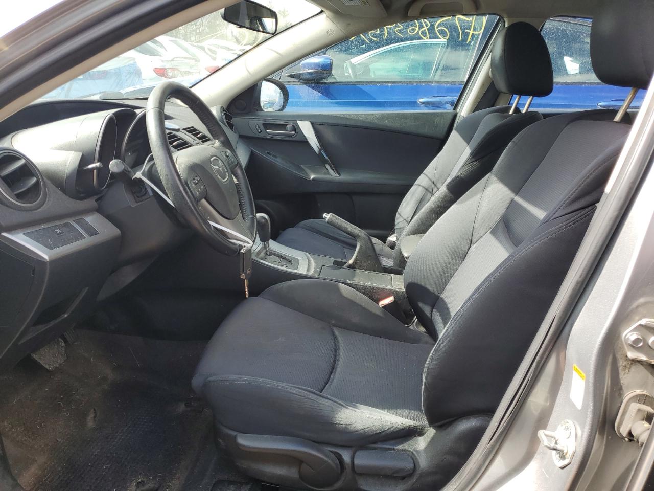 2010 Mazda 3 - Image 7
