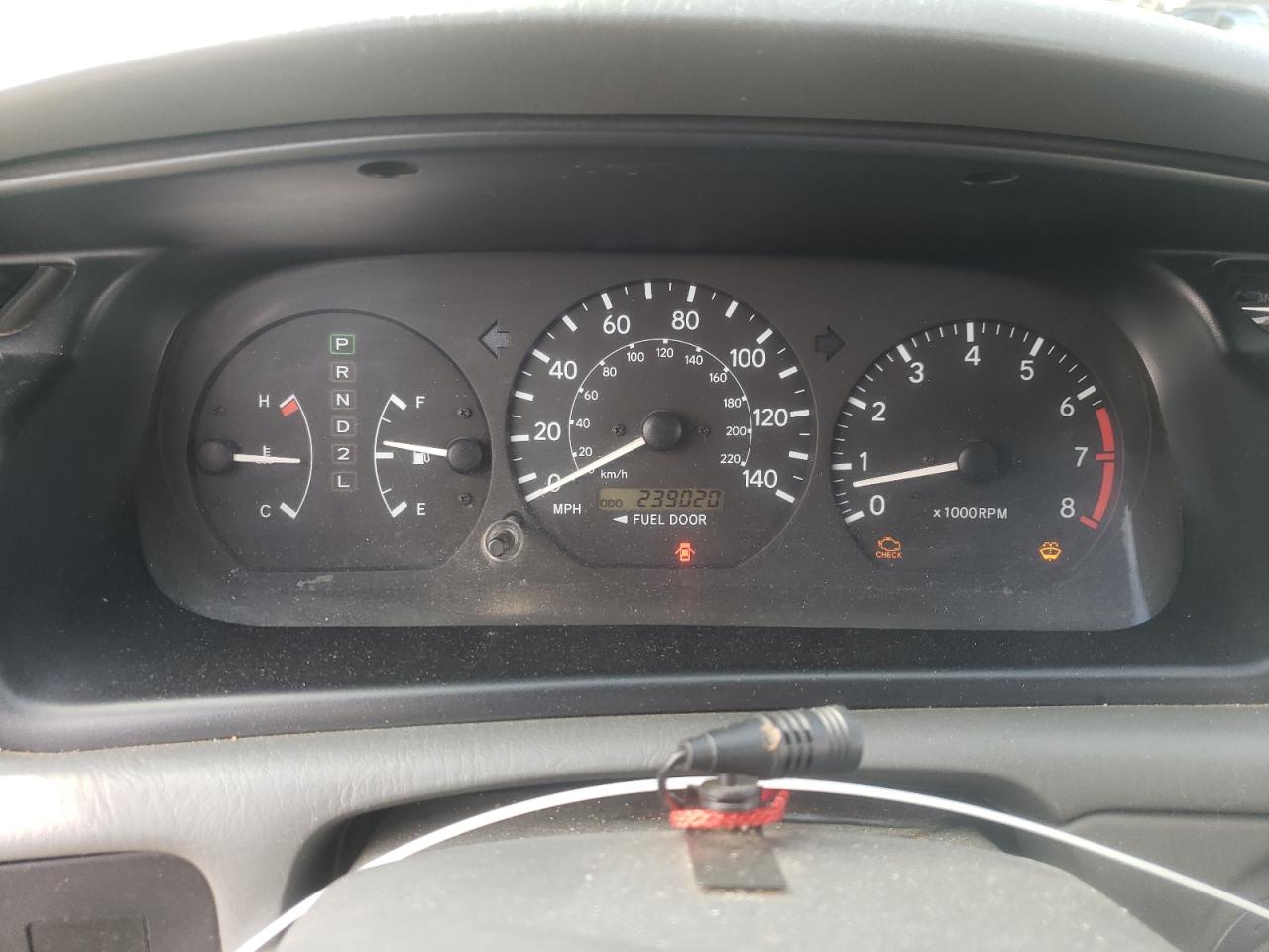 2000 Toyota Camry - Image 9