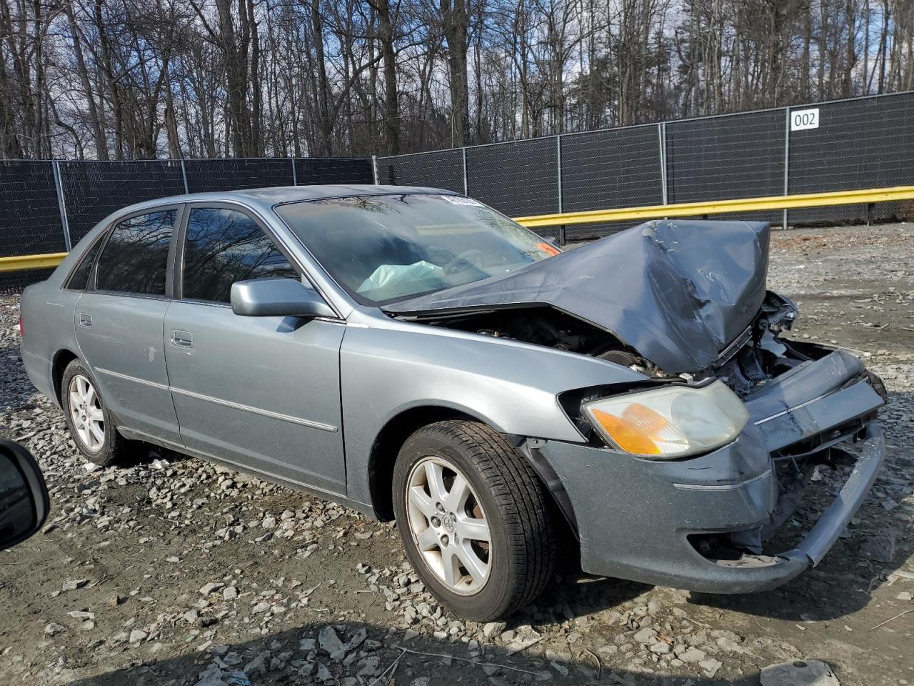 2004 Toyota Avalon - Image 4