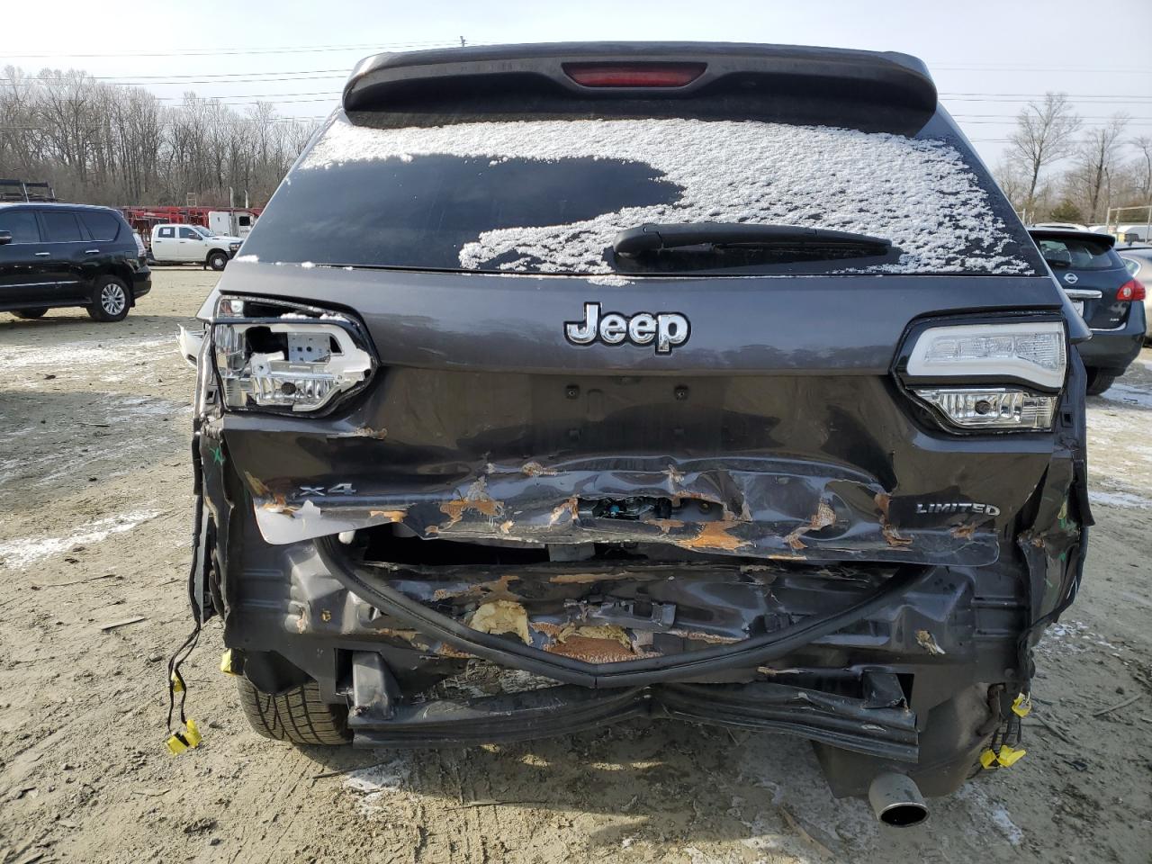 2020 Jeep Grand Cherokee - Image 6