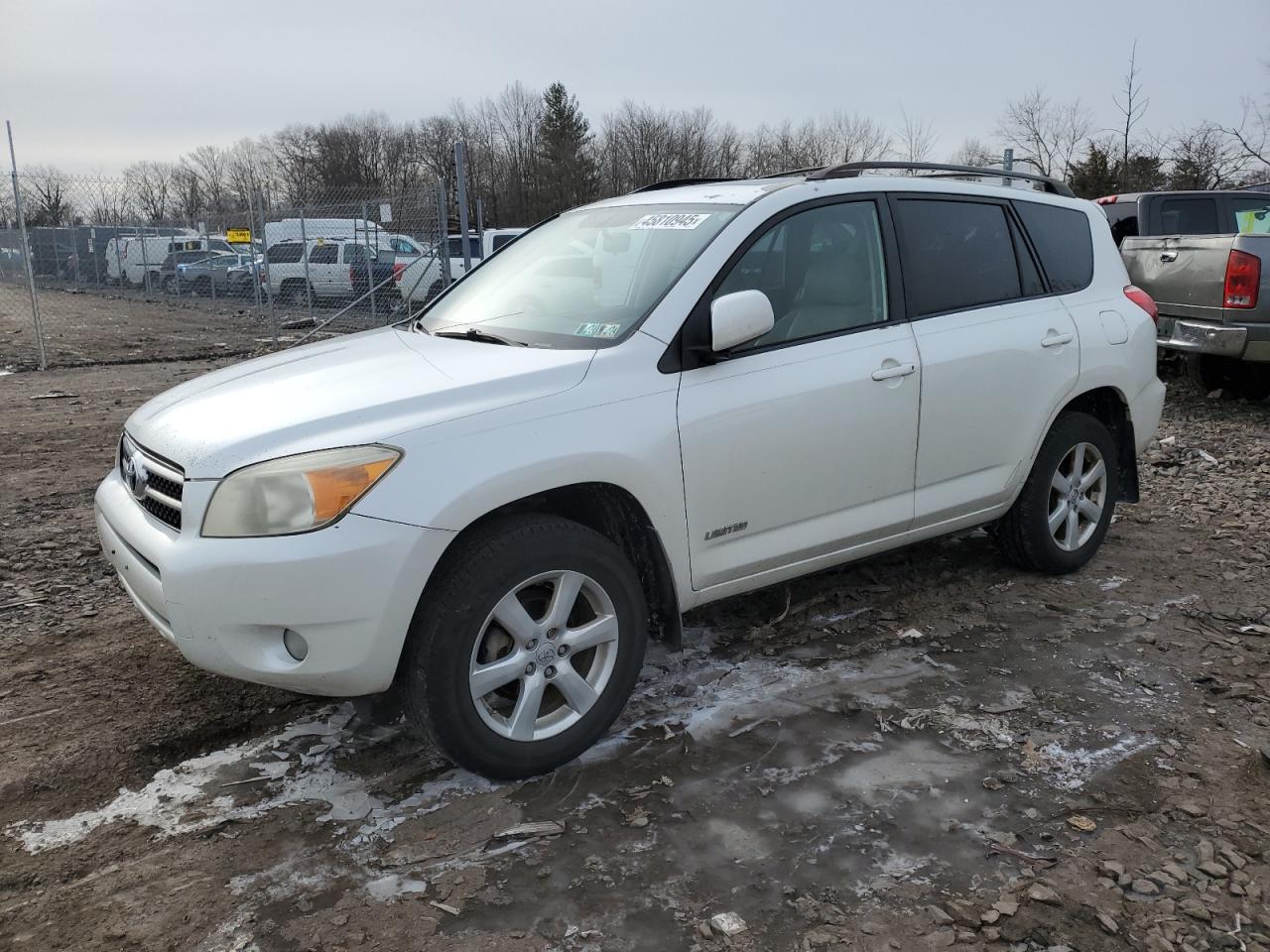 2008 Toyota RAV 4 - Image 1