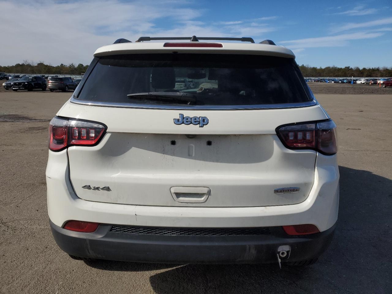 2018 Jeep Compass - Image 6