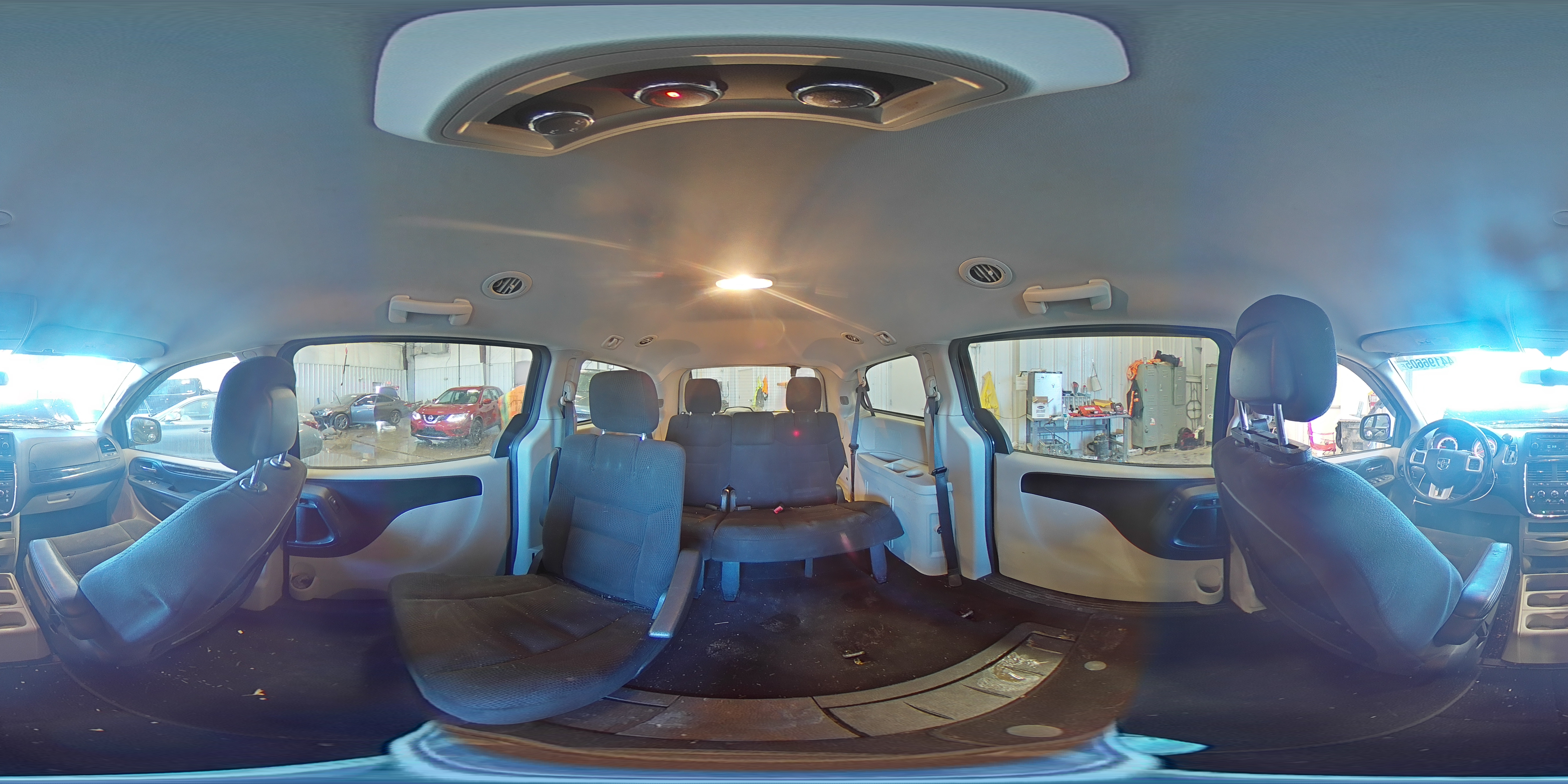 2016 Dodge Caravan - Image 15
