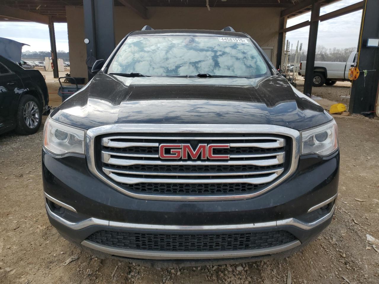 2017 GMC Acadia - Image 5