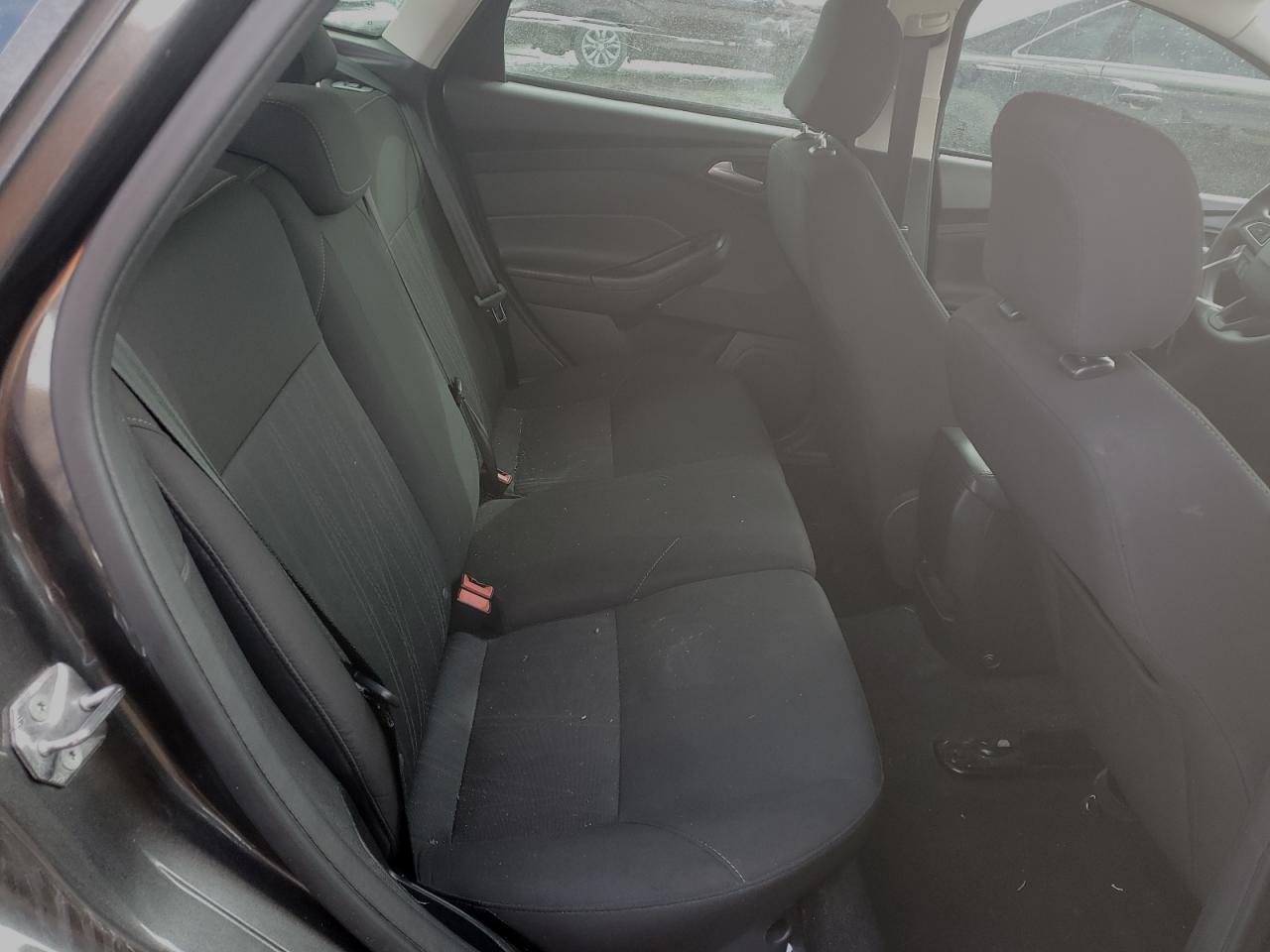 2015 Ford Focus - Image 10