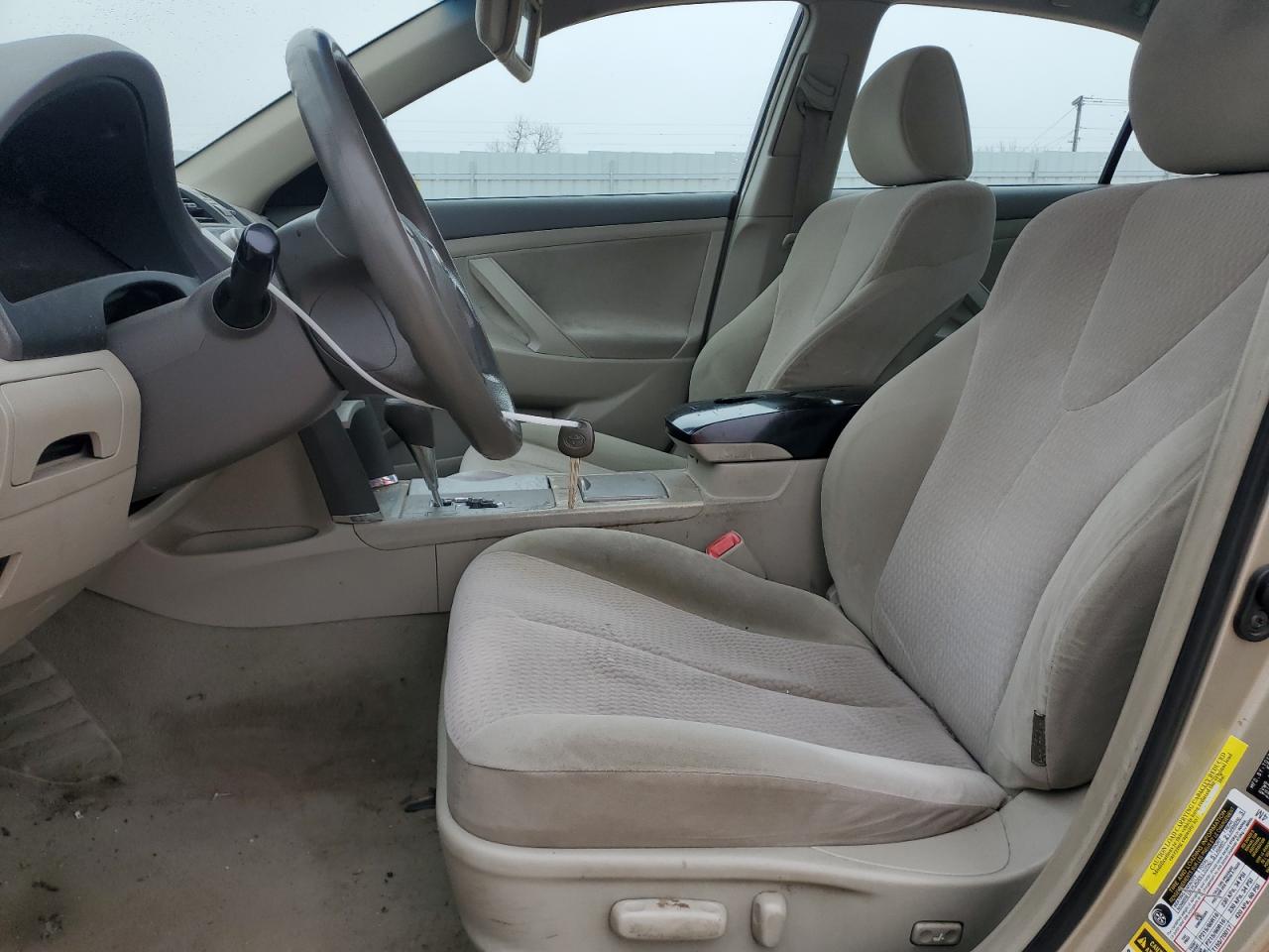 2011 Toyota Camry - Image 7