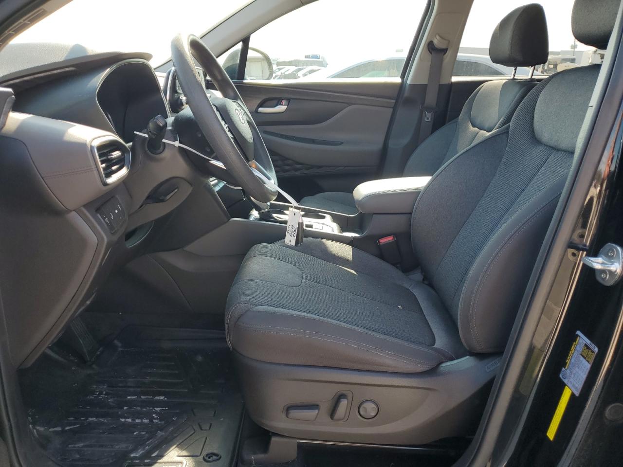 2020 Hyundai Santa Fe - Image 7