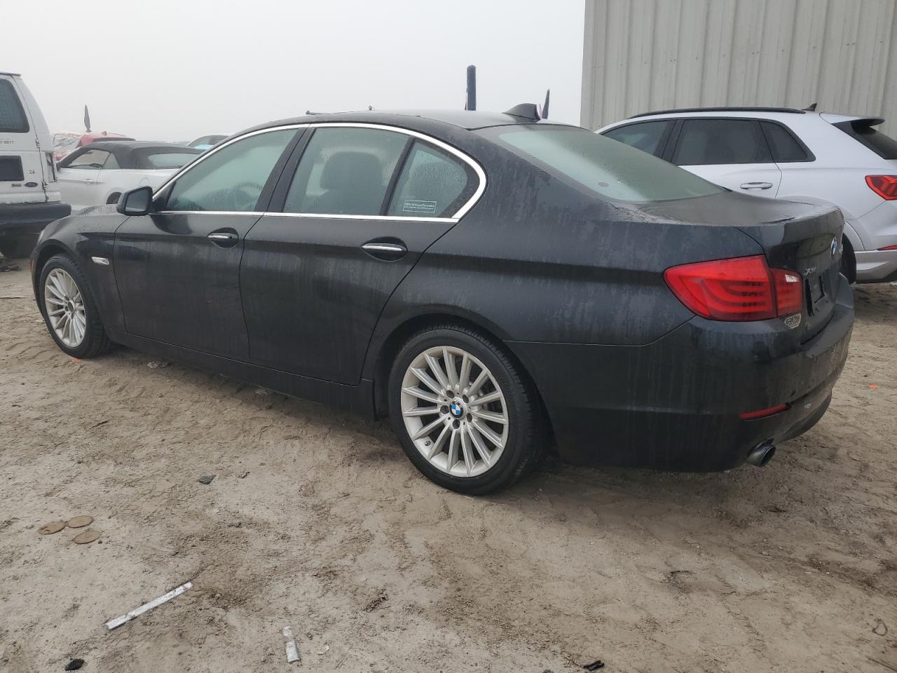 2013 BMW 5er - Image 2
