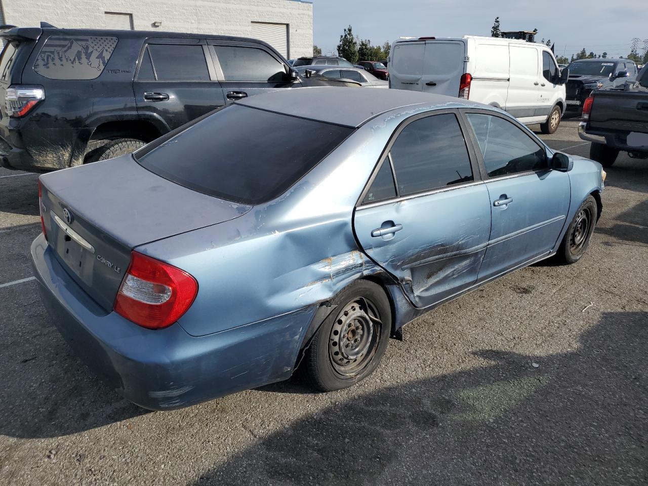 2004 Toyota Camry - Image 3