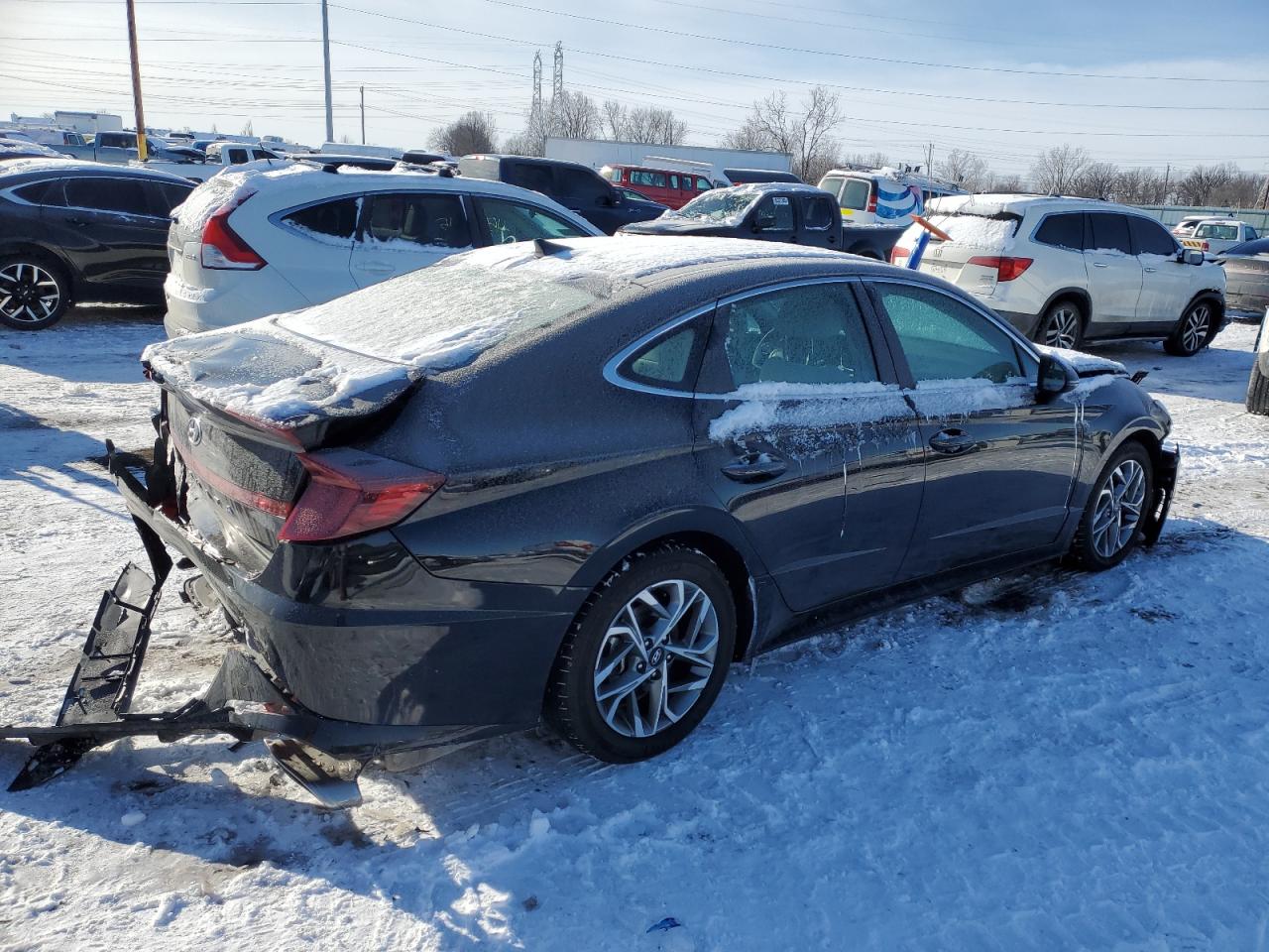 2023 Hyundai Sonata - Image 3