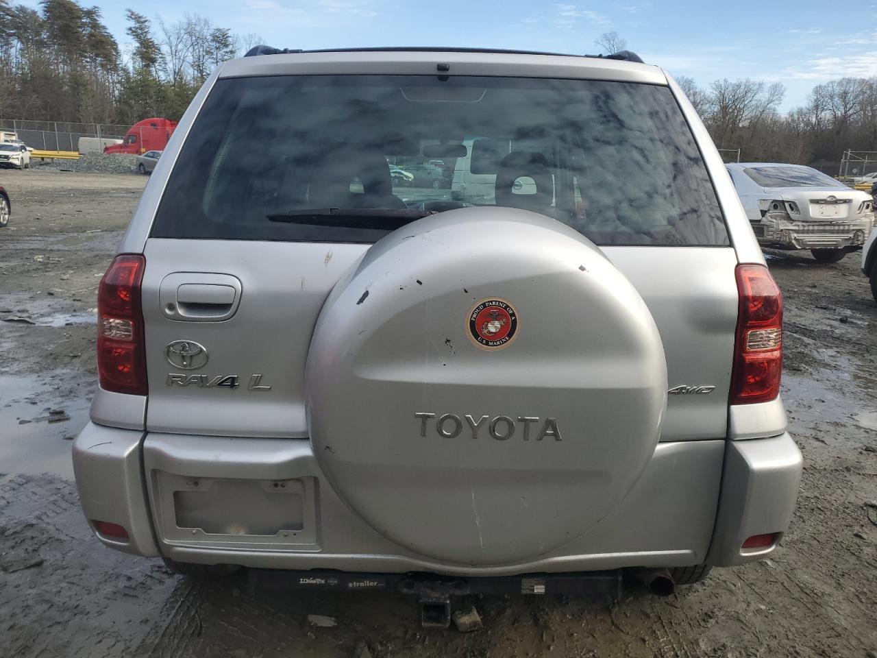 2004 Toyota RAV 4 - Image 6