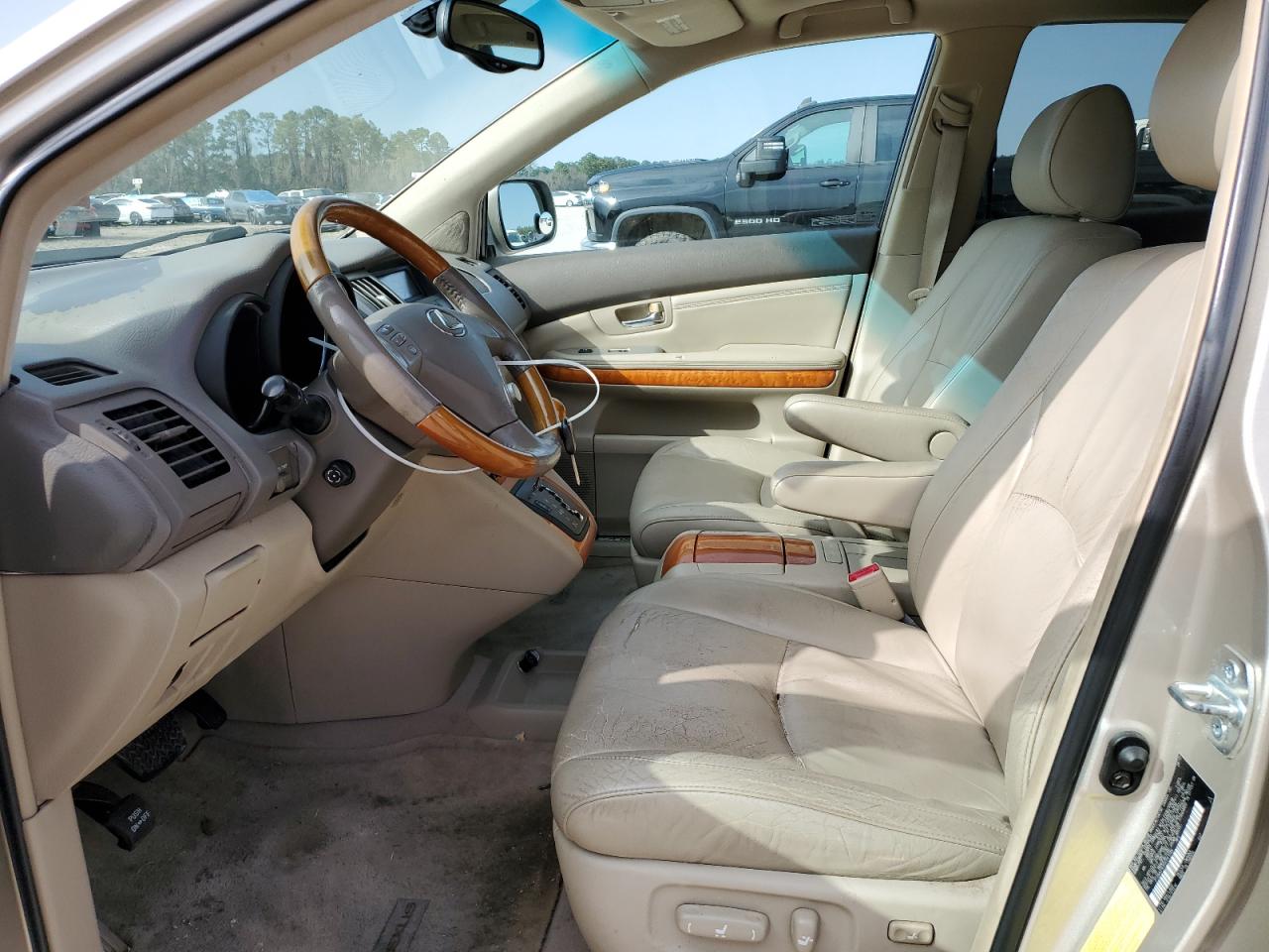 2005 Lexus RX - Image 7