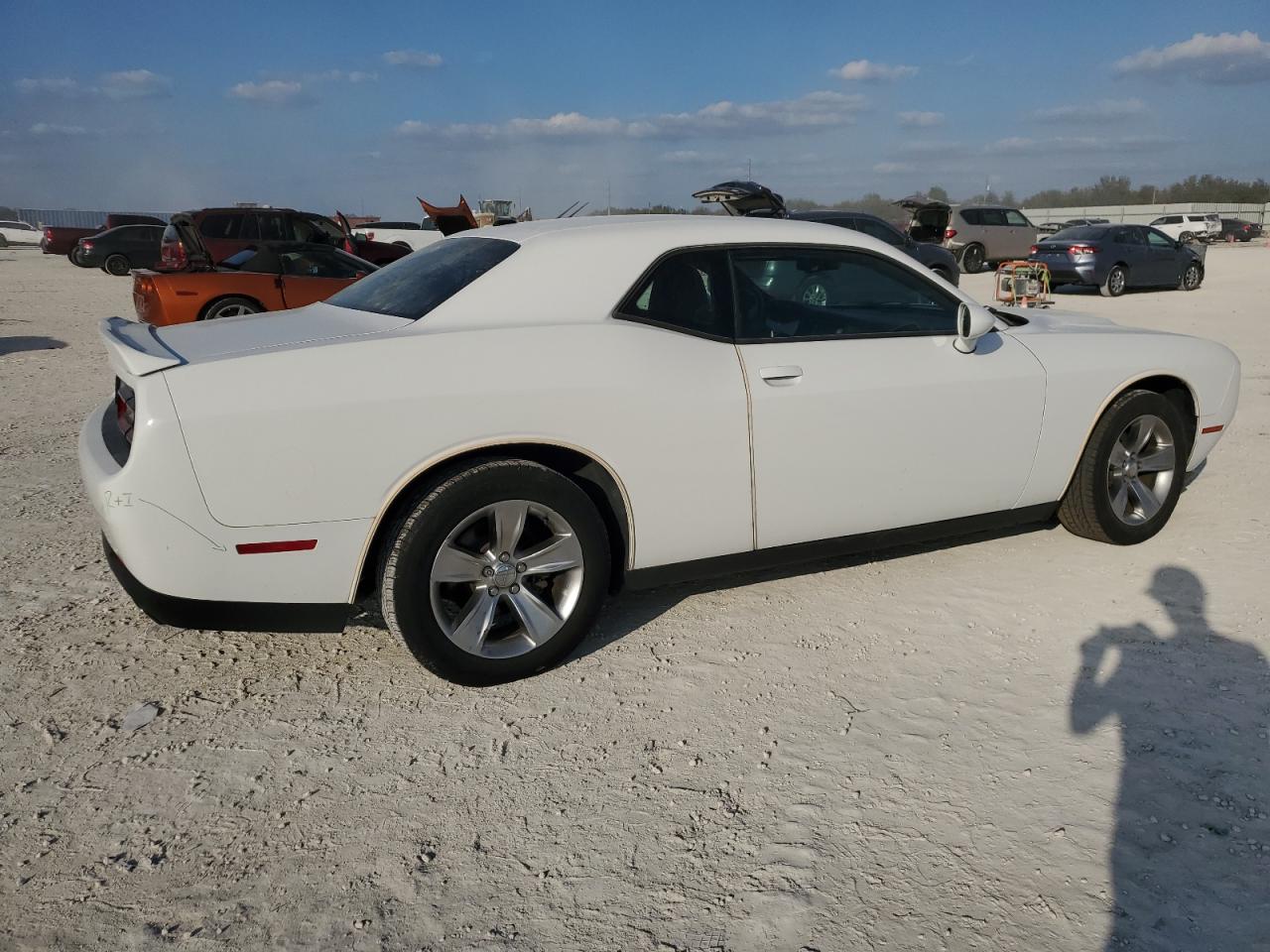 2018 Dodge Challenger - Image 3