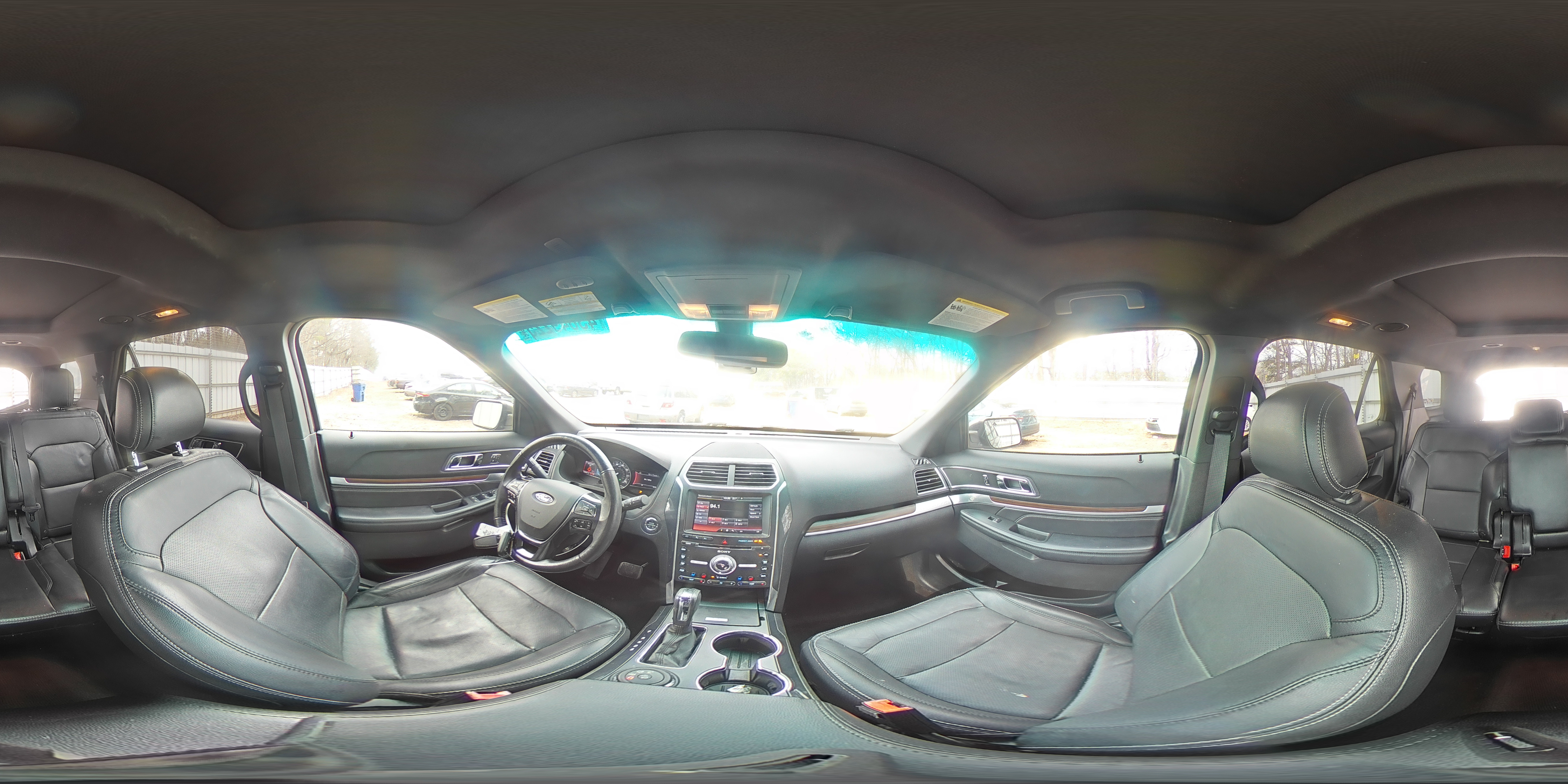 2016 Ford Explorer - Image 14