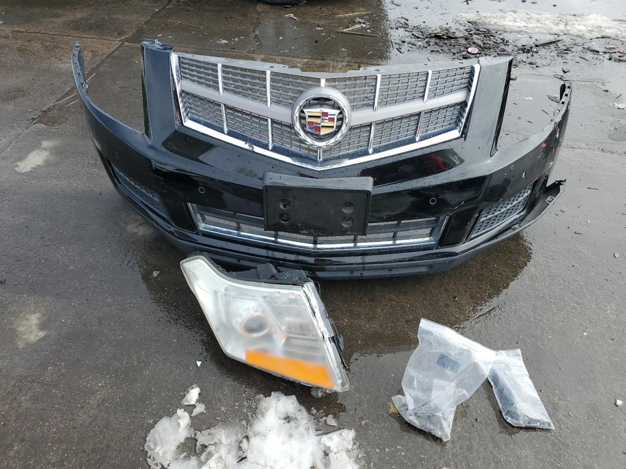 2010 Cadillac SRX - Image 13