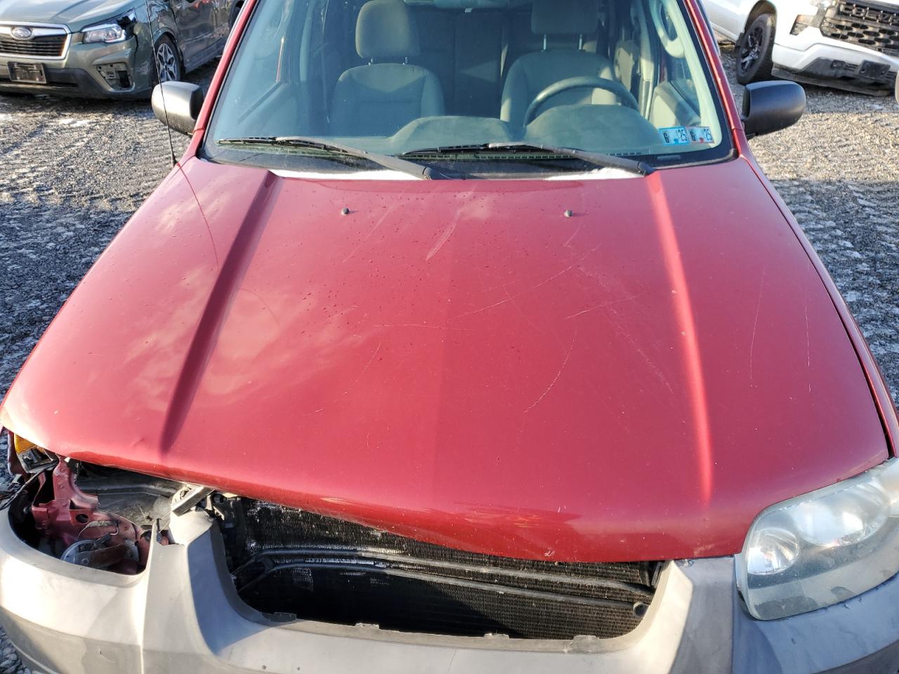 2005 Ford Escape - Image 12