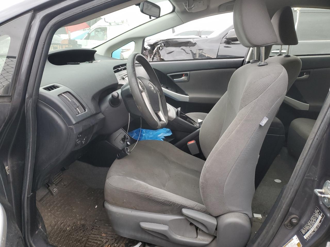 2014 Toyota Prius - Image 7