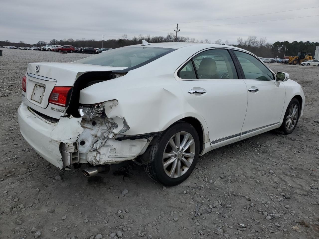 2010 Lexus ES - Image 3